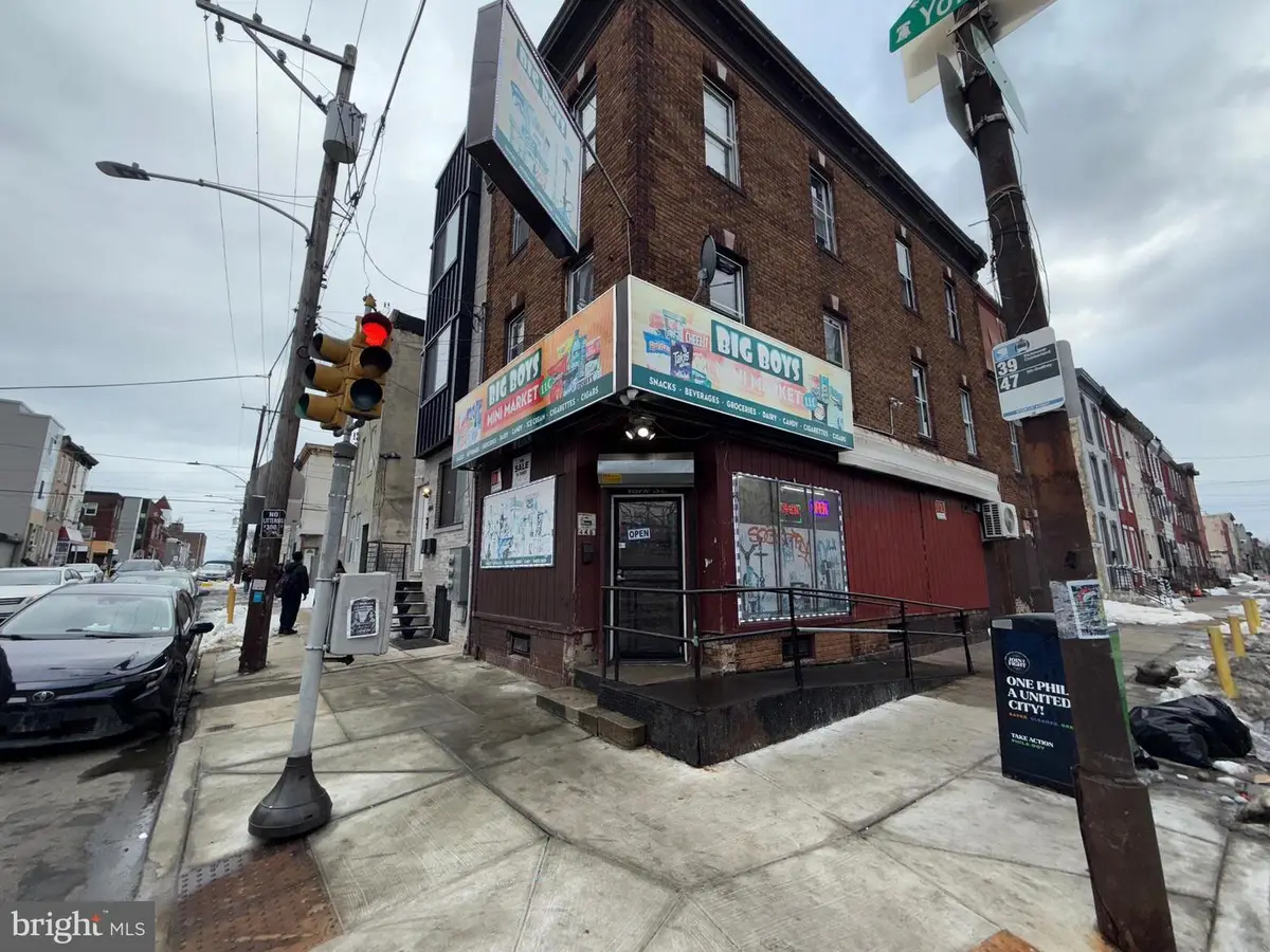 446 W York St, Philadelphia, PA 19133 - #1