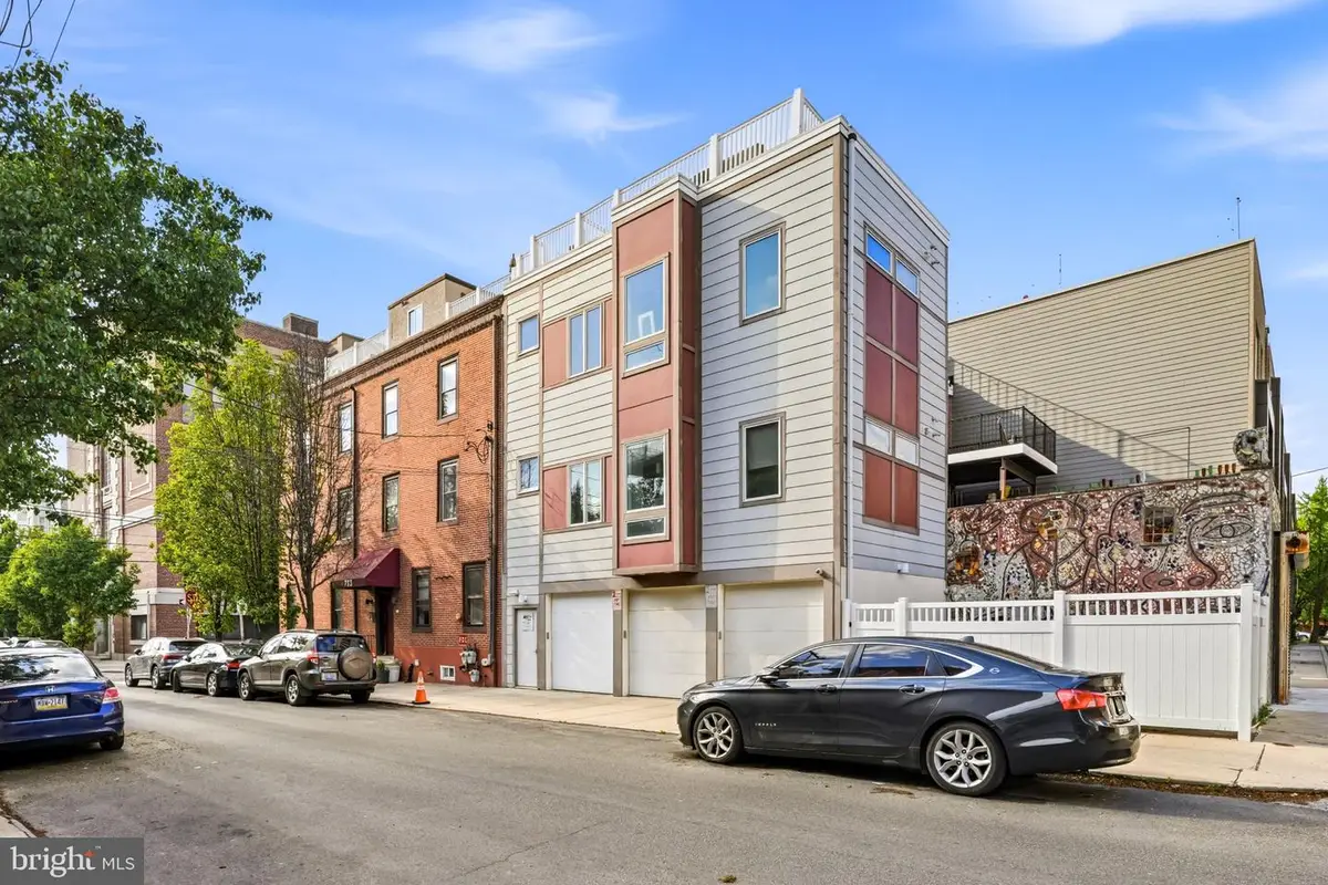 733 S 12th St #200, Philadelphia, PA 19147 - #1