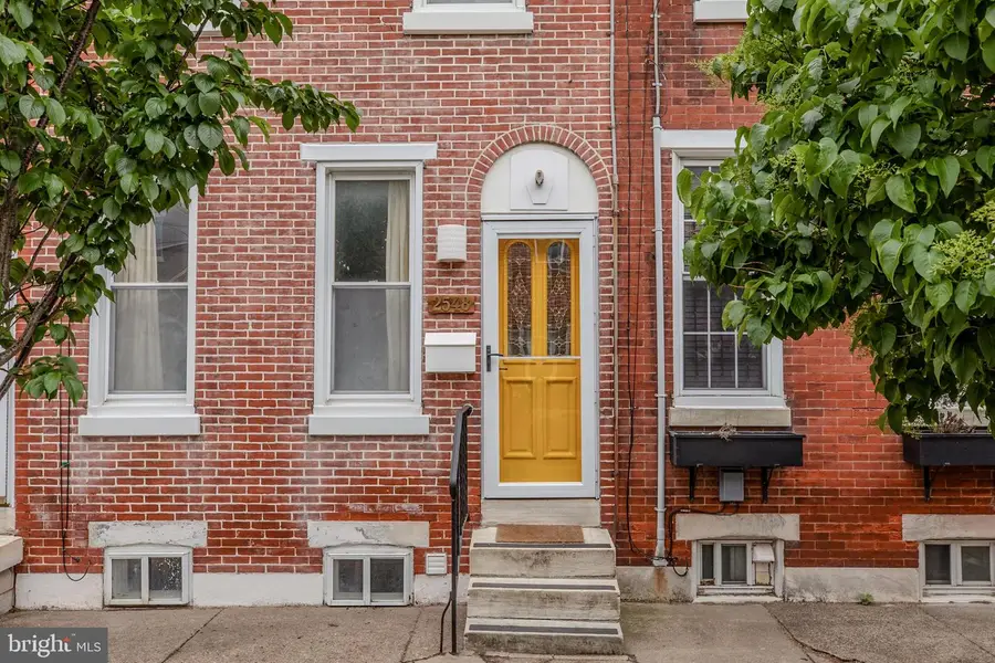 2548 E Norris St, Philadelphia, PA 19125 - #2