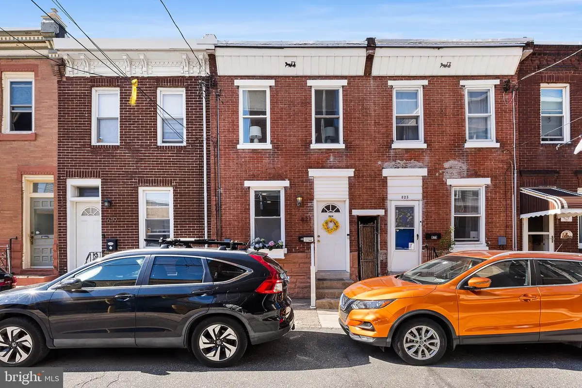 621 E Flora St, Philadelphia, PA 19125 - #1