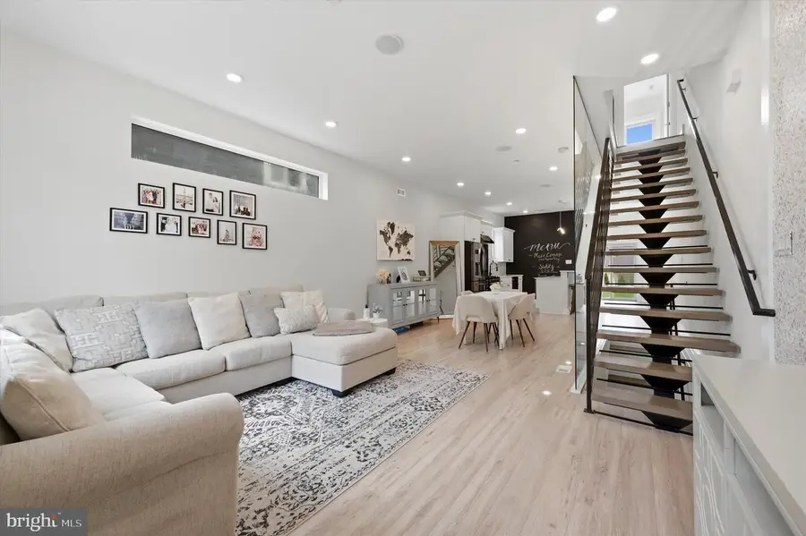 101 E Phil Ellena St, Philadelphia, PA 19119 - #2
