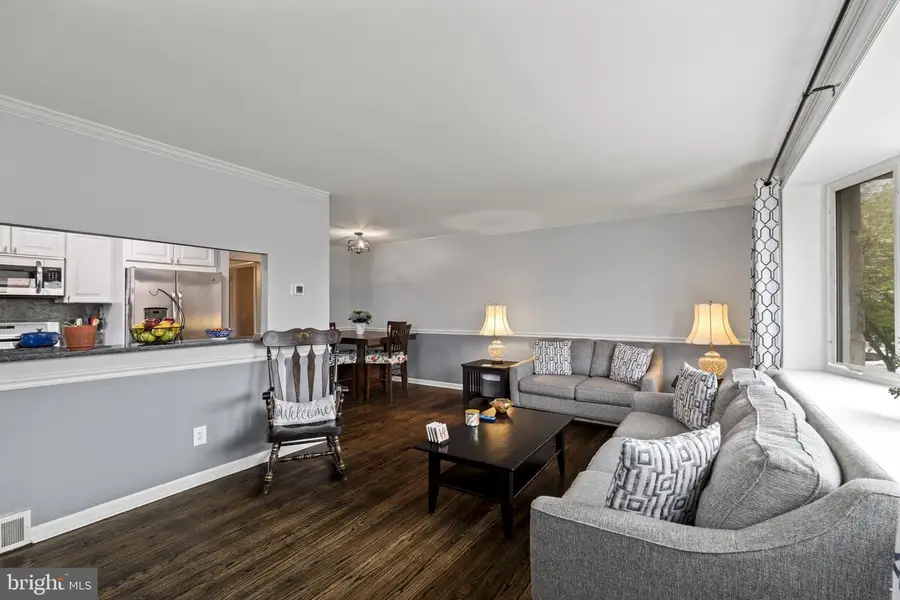 8807 Danbury St, Philadelphia, PA 19152 - #3