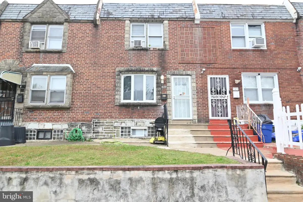 626 E Raymond St, Philadelphia, PA 19120 - #1