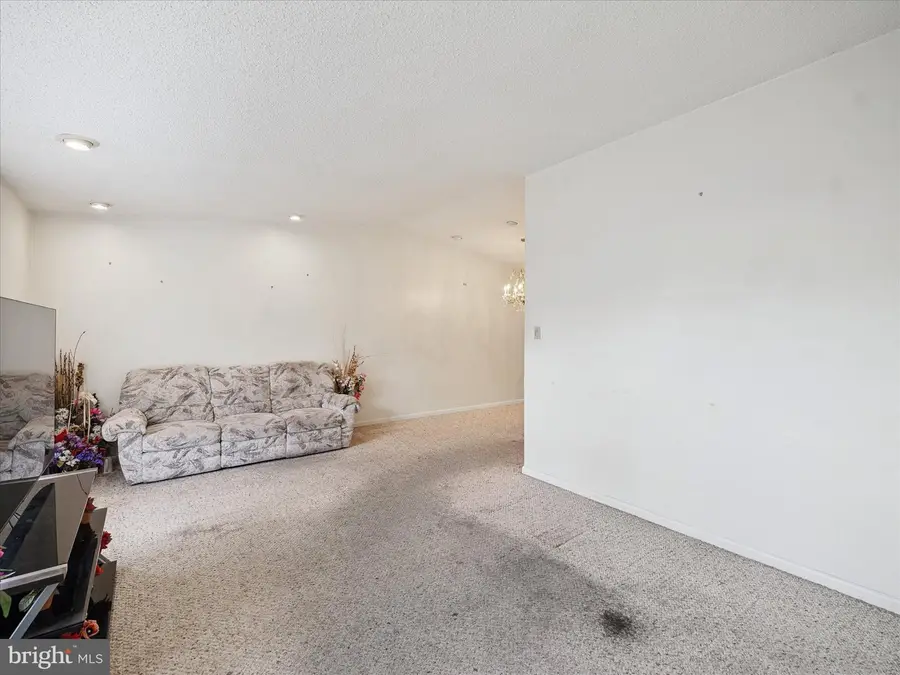 1828 Carwithan St, Philadelphia, PA 19152 - #3