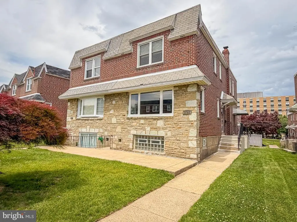 2723 Solly Ave, Philadelphia, PA 19152 - #1