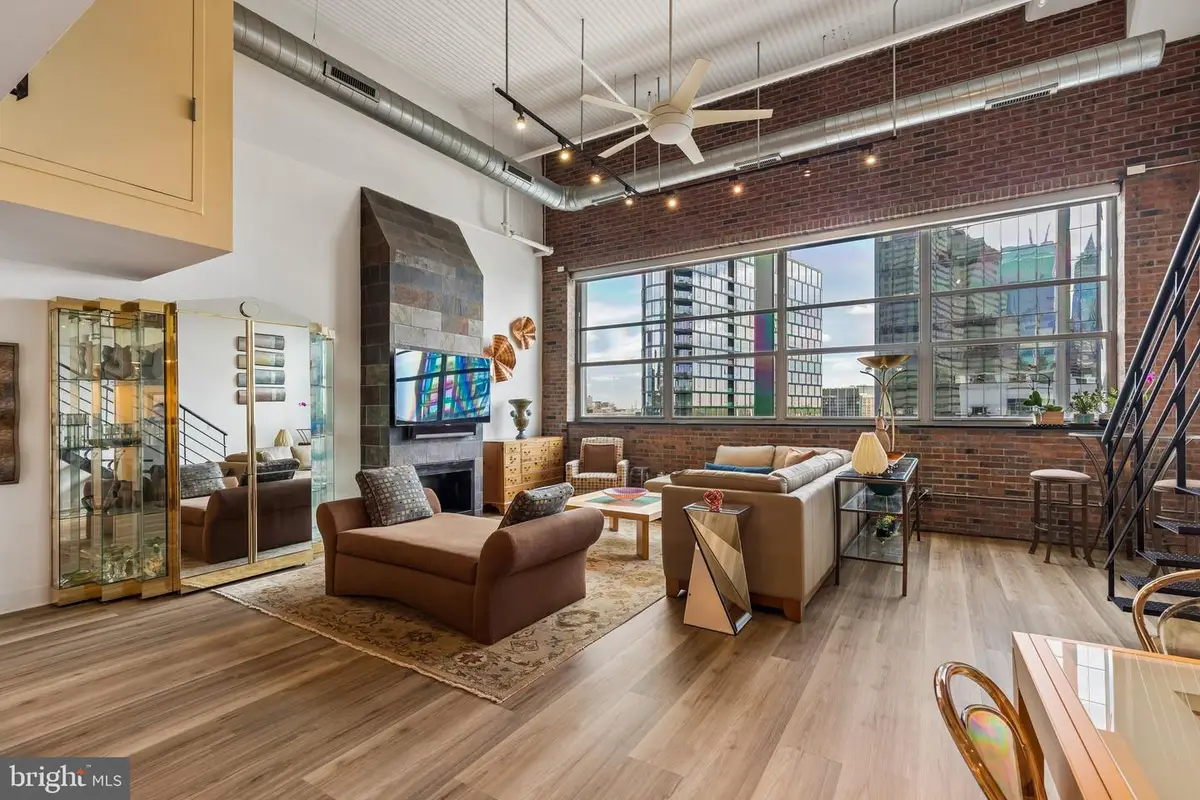 2200 Arch #1214, Philadelphia, PA 19103 - #1