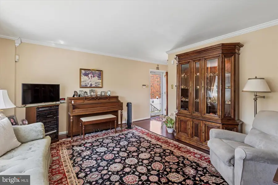7406 Hill Rd, Philadelphia, PA 19128 - #3