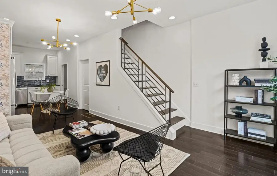 1834 Sepviva St, Philadelphia, PA 19125 - #2