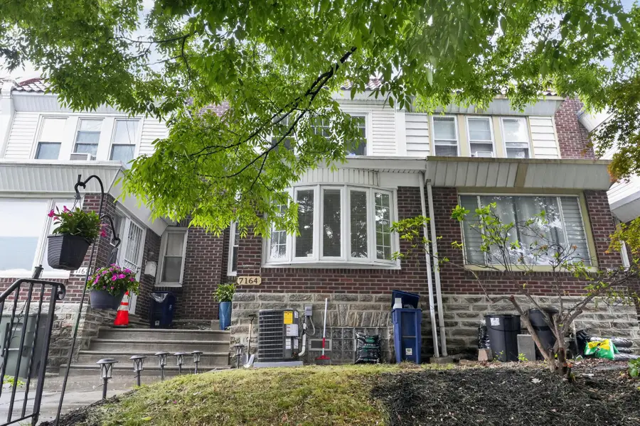 7164 N 19th, Philadelphia, PA 19126 - #2