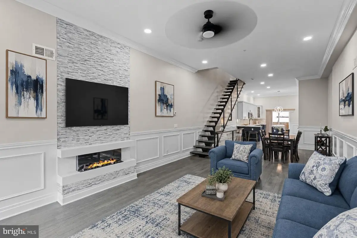 933 S 3rd St, Philadelphia, PA 19147 - #1