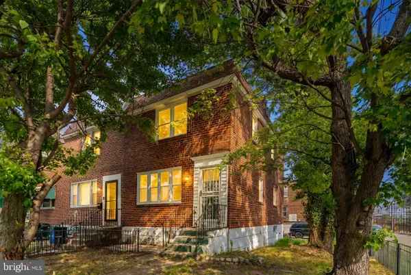 5746 Grays Ave, PHILADELPHIA, PA 19143