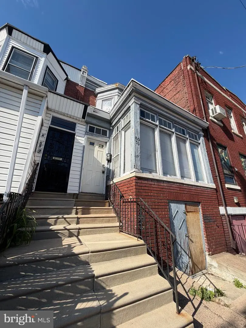 6053 Pine St, Philadelphia, PA 19143 - #1