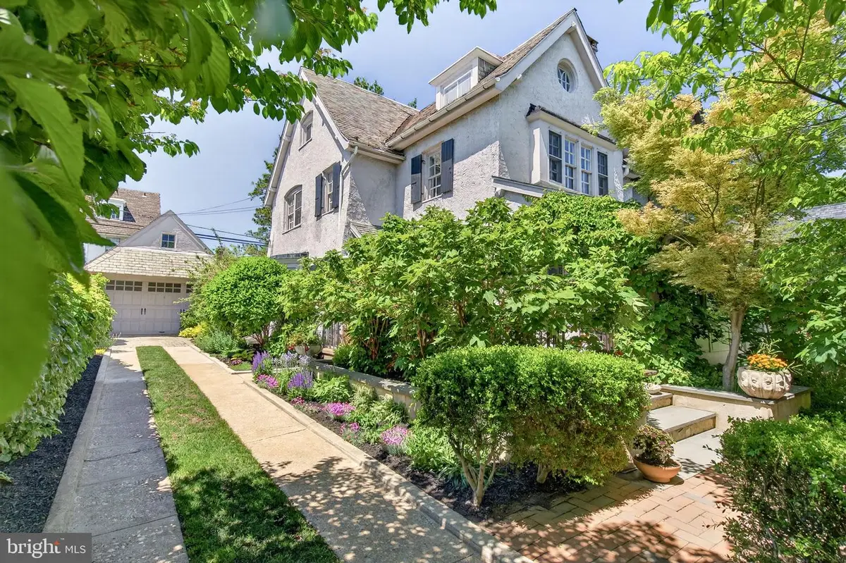 3107 W Queen Ln, Philadelphia, PA 19129 - #1