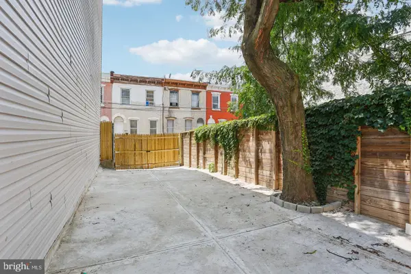2227 N Waterloo St, PHILADELPHIA, PA 19133
