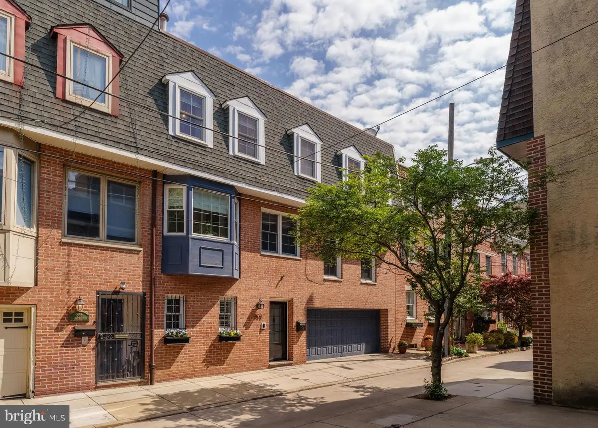 329-33 Pemberton St, Philadelphia, PA 19147 - #1
