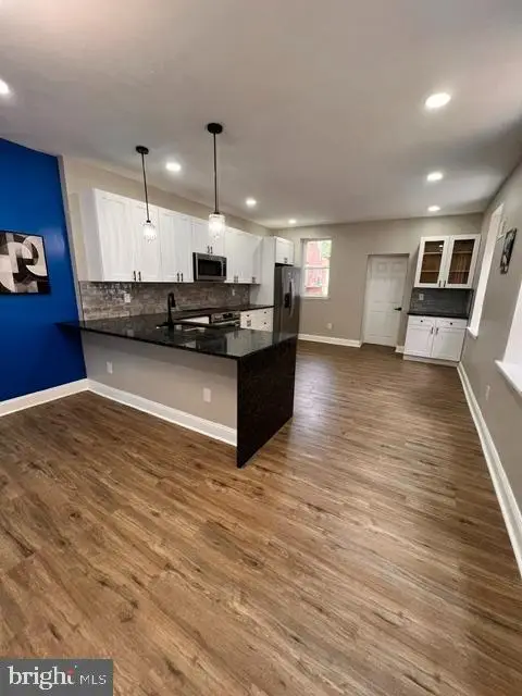 5627 Cedar Ave, Philadelphia, PA 19143 - #2