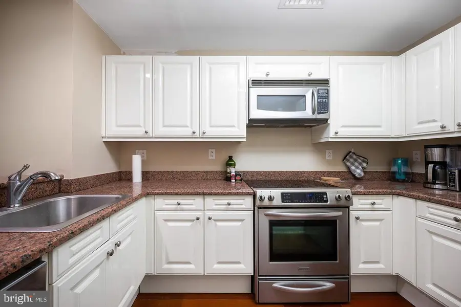 1500 Chestnut St #13e, Philadelphia, PA 19102 - #2