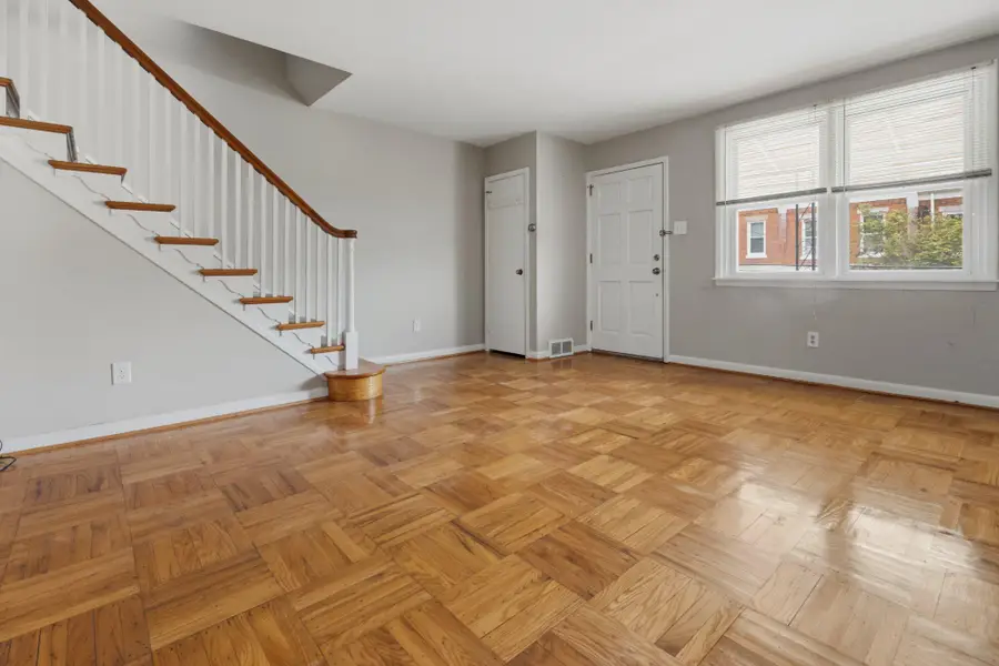 3439 Ainslie St, Philadelphia, PA 19129 - #3
