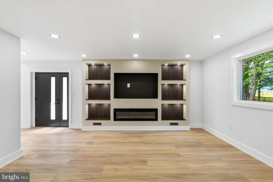 11110 Ridgeway St, Philadelphia, PA 19116 - #3