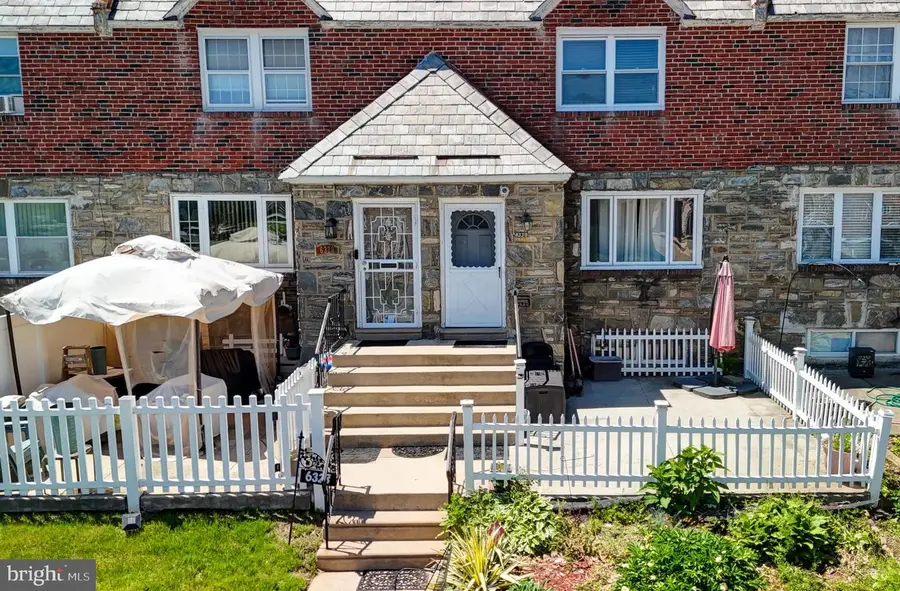 6330 Everett Ave, Philadelphia, PA 19149 - #2