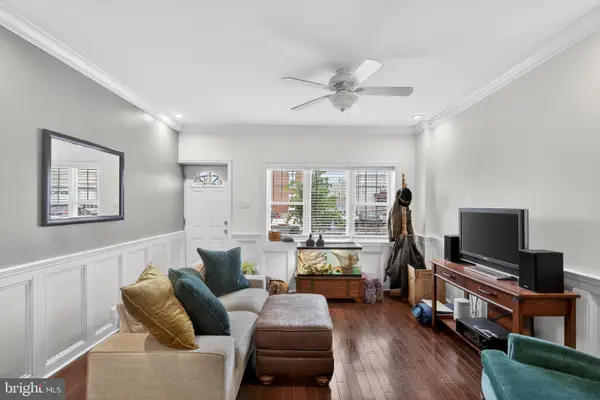 2604 E York St, PHILADELPHIA, PA 19125