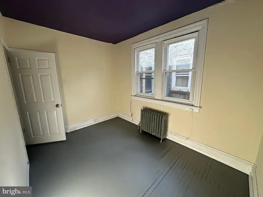 4076 E Roosevelt Blvd, Philadelphia, PA 19124 - #3