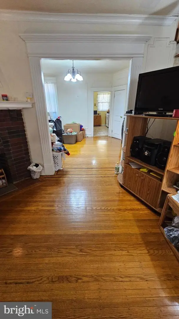 6204 Gardenia St, Philadelphia, PA 19144 - #3