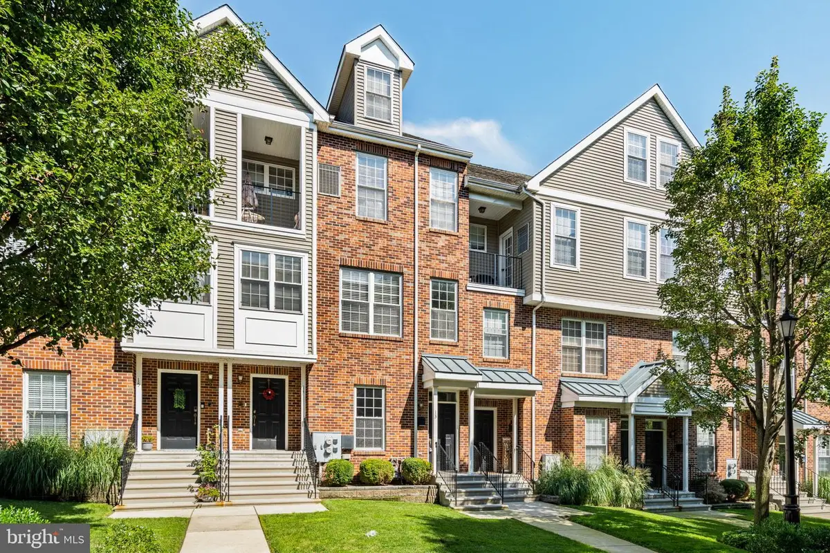 13 Brewerytown Ct, Philadelphia, PA 19121 - #1