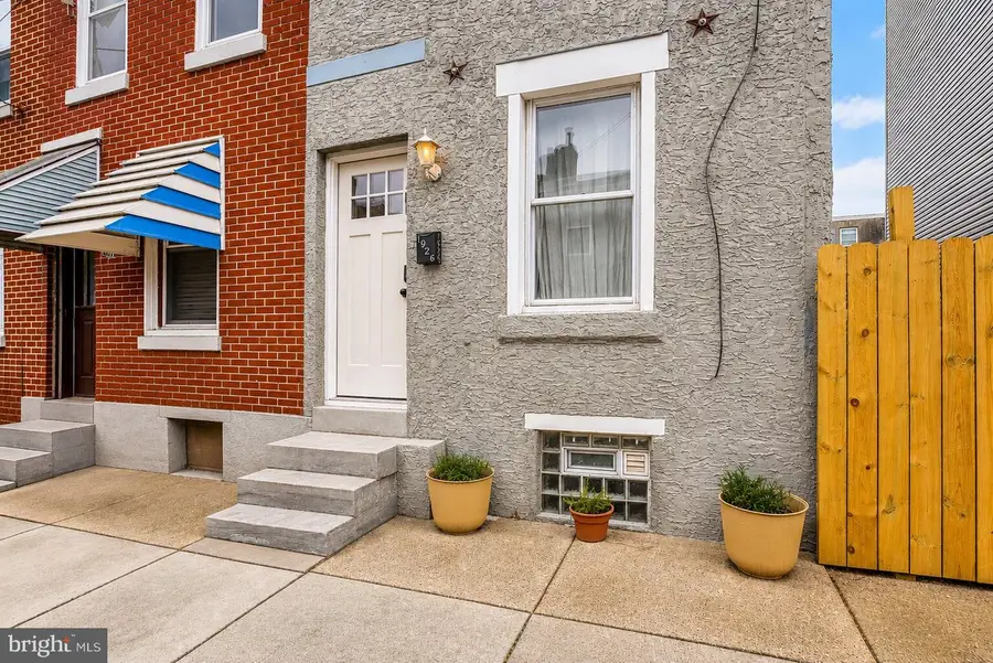1926 E Oakdale St, Philadelphia, PA 19125 - #2