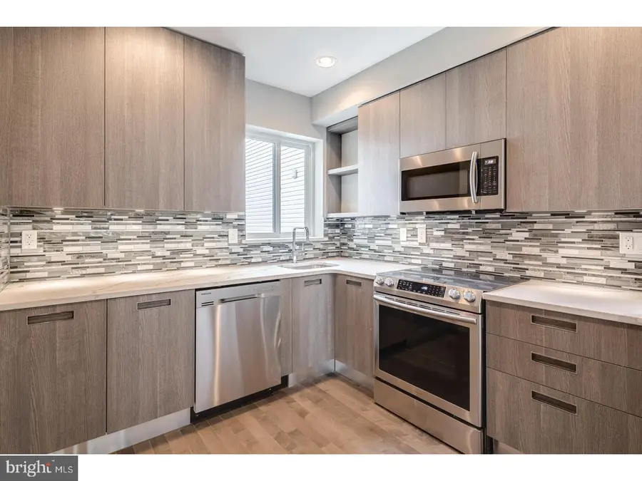910 N 16th St #c, Philadelphia, PA 19130 - #3