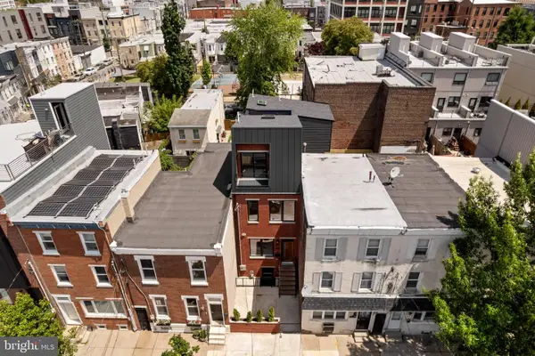 2121 E Sergeant St, PHILADELPHIA, PA 19125