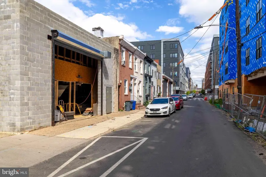 2009-11 E York St, Philadelphia, PA 19125 - #2