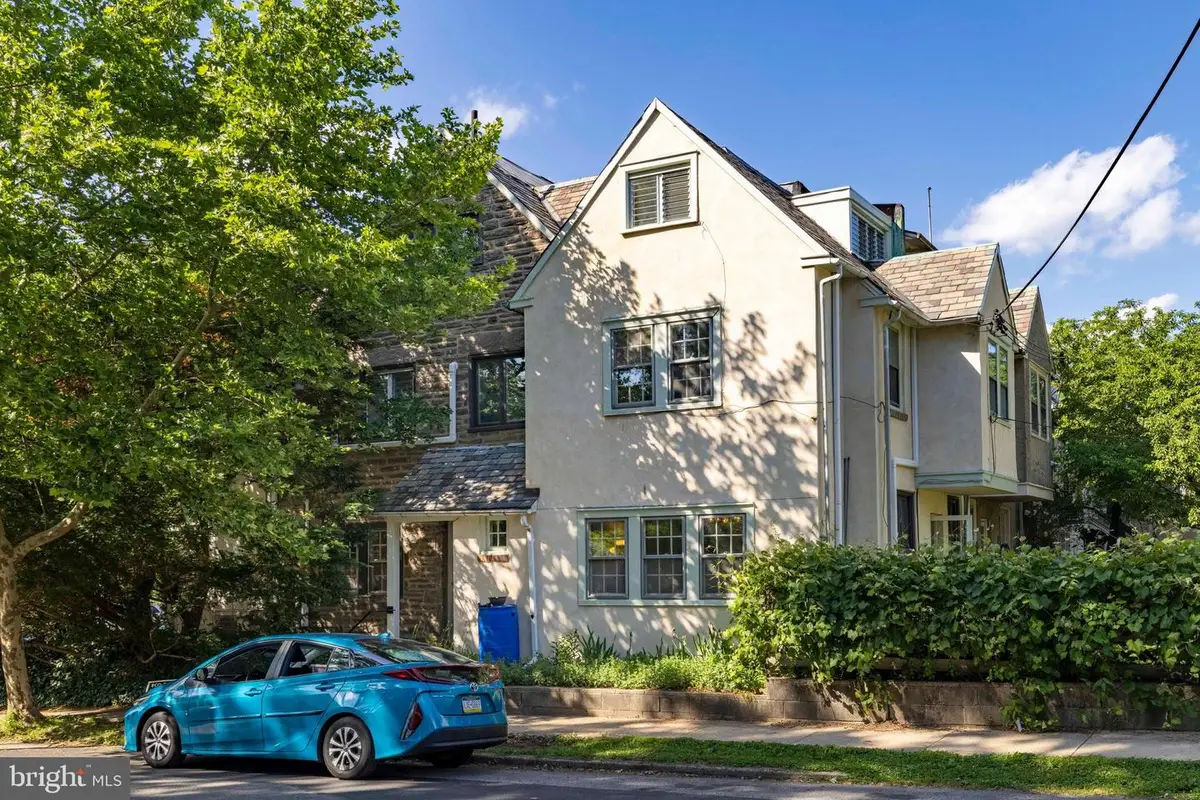 554 W Ellet St, Philadelphia, PA 19119 - #1