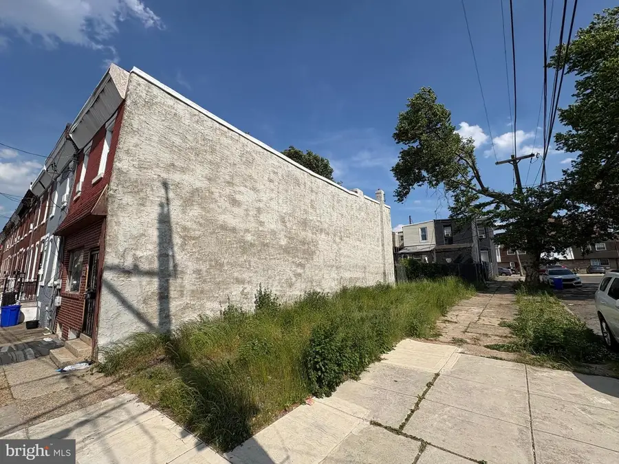1766 W Juniata St, Philadelphia, PA 19140 - #3