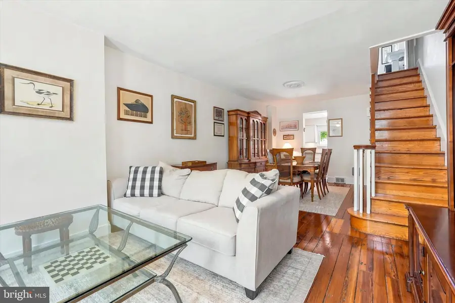 227 Watkins St, Philadelphia, PA 19148 - #3