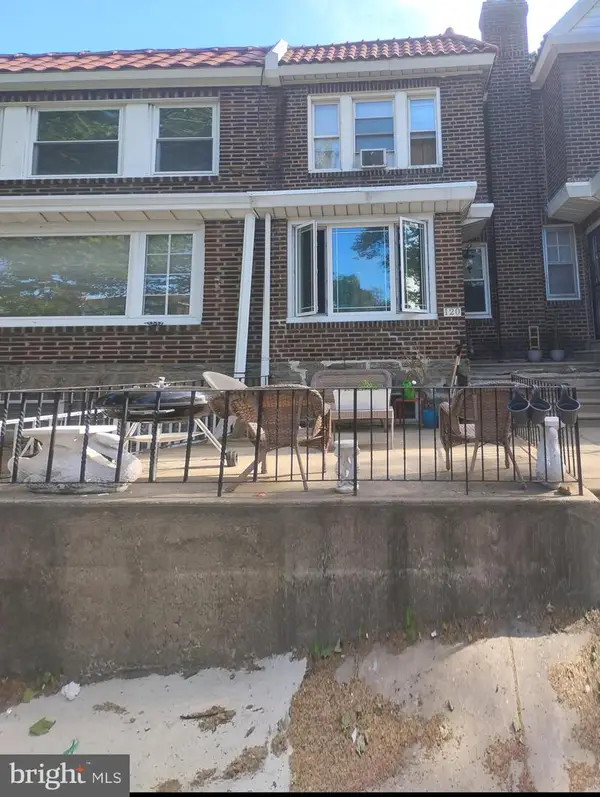 120 W Godfrey Ave, PHILADELPHIA, PA 19120