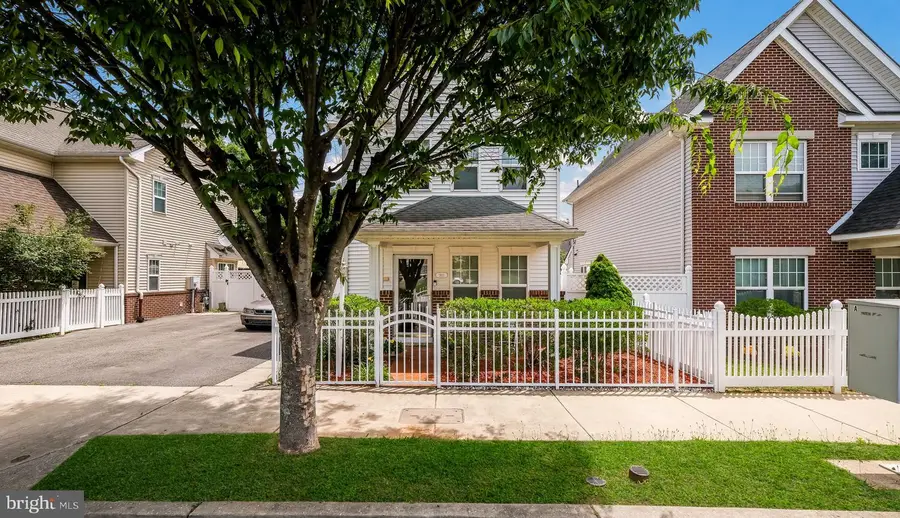 1811 N Franklin St, Philadelphia, PA 19122 - #2