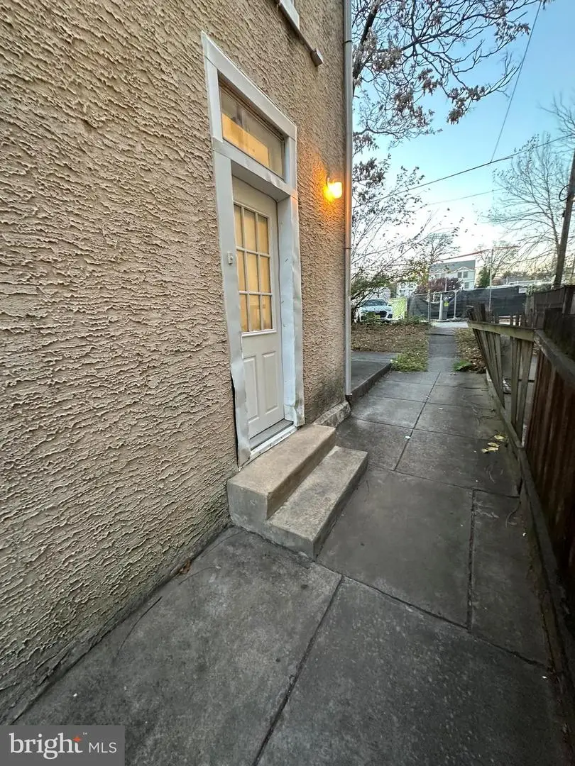 476 Krams Ave, Philadelphia, PA 19128 - #2