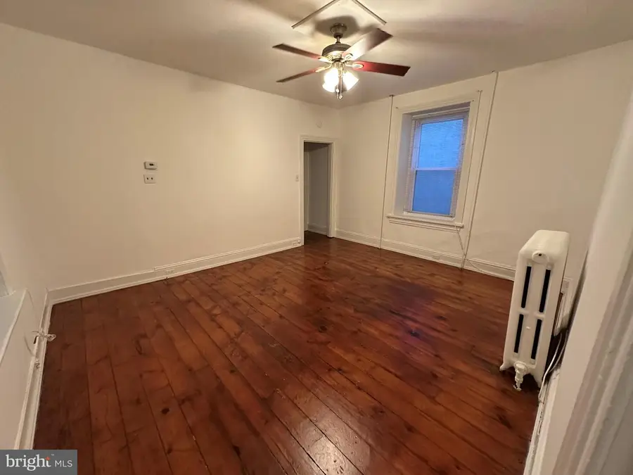 476 Krams Ave, Philadelphia, PA 19128 - #3