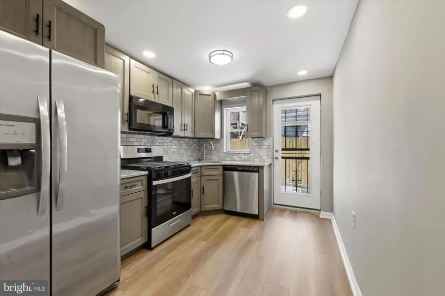 2625 Manton St, Philadelphia, PA 19146 - #2