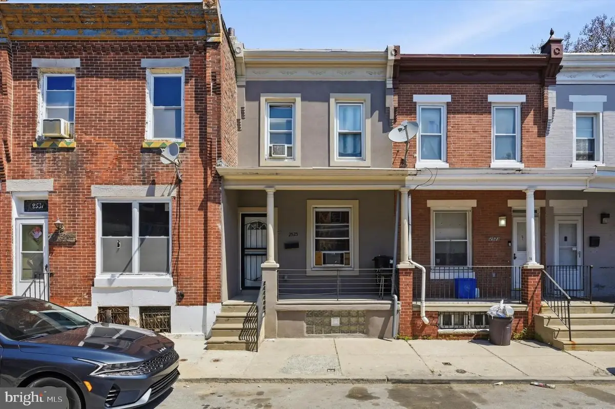 2525 W Sterner St, Philadelphia, PA 19132 - #1