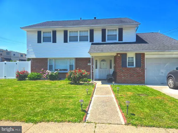 1874 Garth Rd, PHILADELPHIA, PA 19116