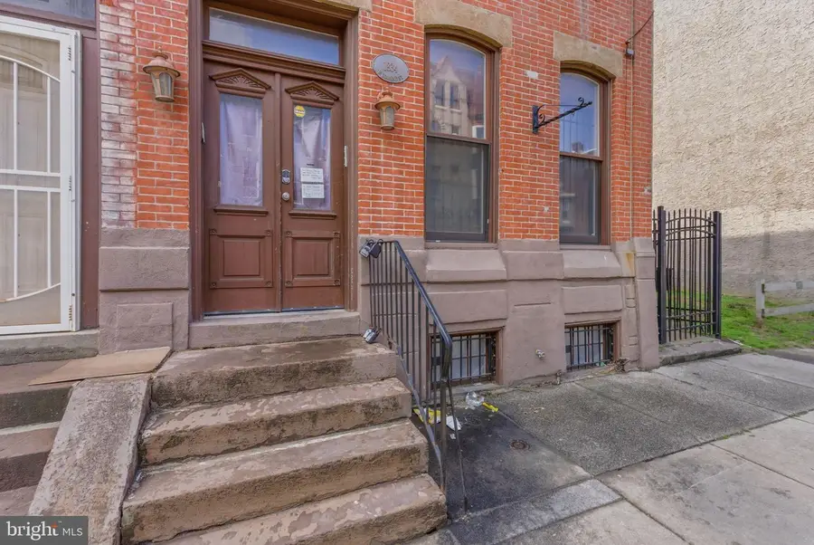 1834 W Diamond St, Philadelphia, PA 19121 - #2
