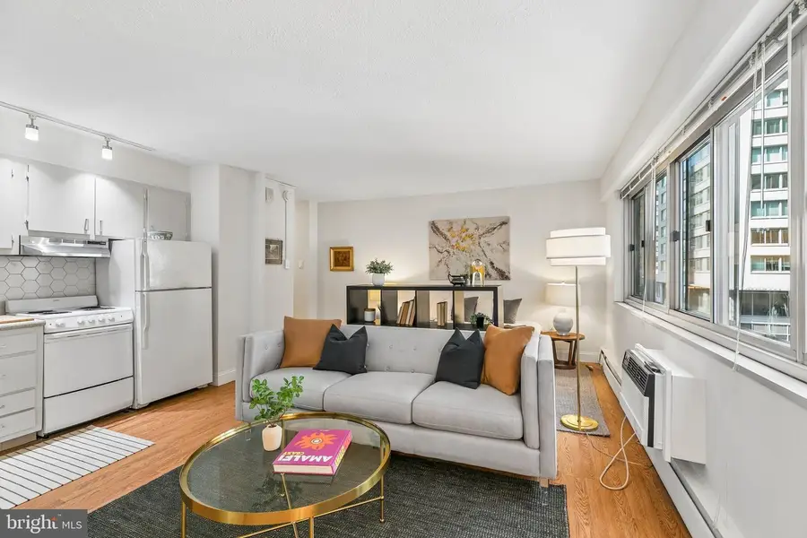 1900 John F Kennedy Blvd #723, Philadelphia, PA 19103 - #2