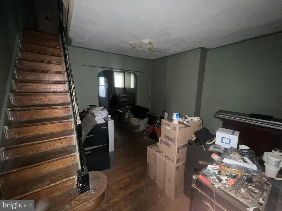 1953 N Myrtlewood St, Philadelphia, PA 19121 - #3