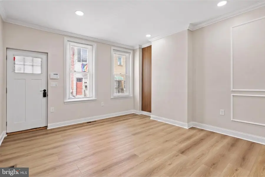 1912 Hoffman St, Philadelphia, PA 19145 - #3