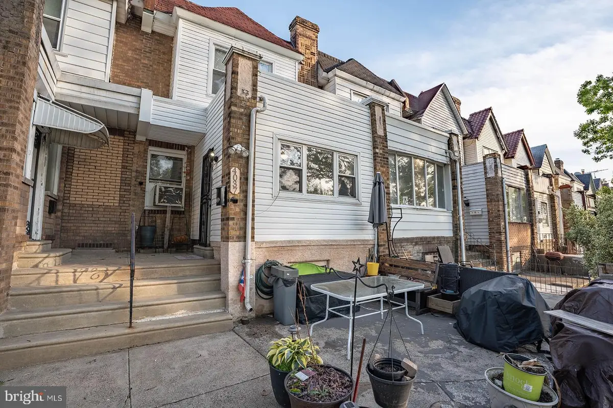 4037 E Roosevelt Blvd, Philadelphia, PA 19124 - #1