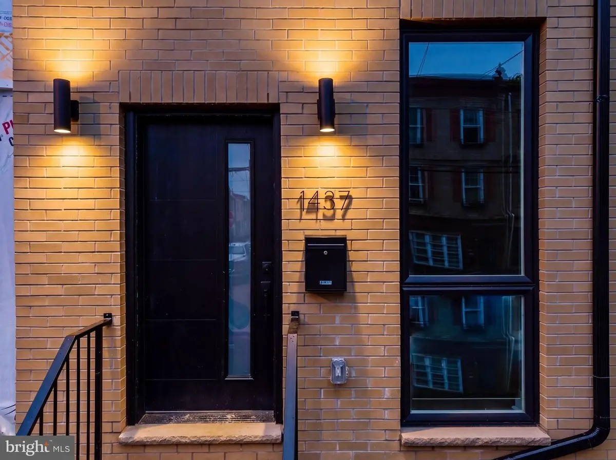 1437 S 8th St, Philadelphia, PA 19147 - #1