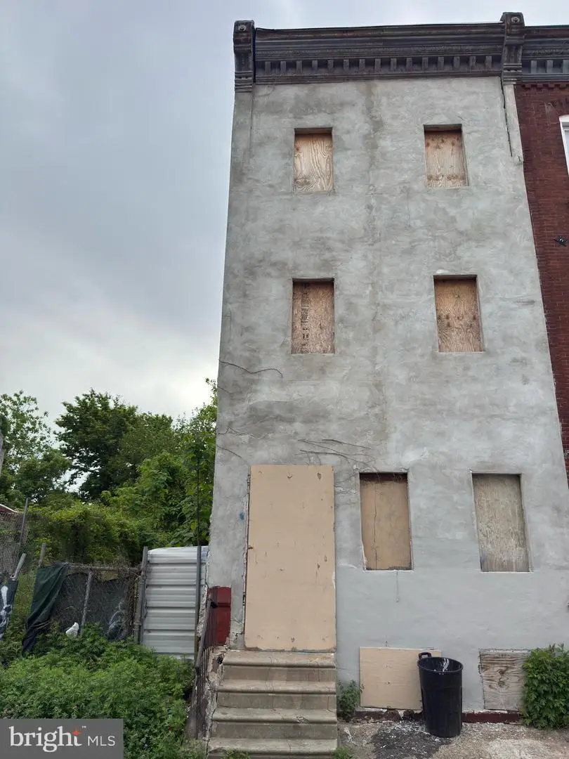 2413 N 15th St, Philadelphia, PA 19132 - #1