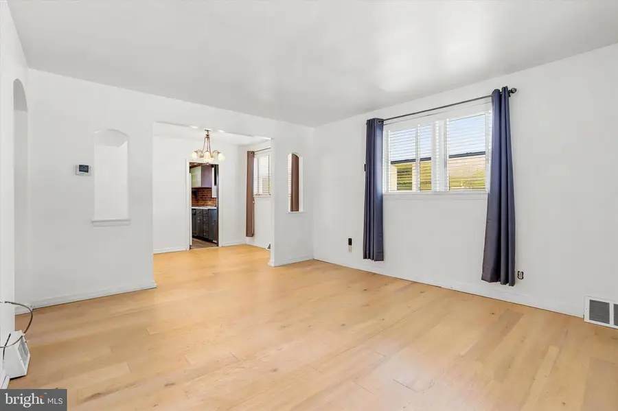 3112 Fordham Rd, Philadelphia, PA 19114 - #3